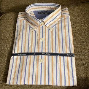 Color of shirt white blue orange